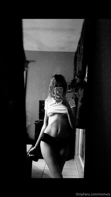 Mlssxx ポルノスター 素敵 写真