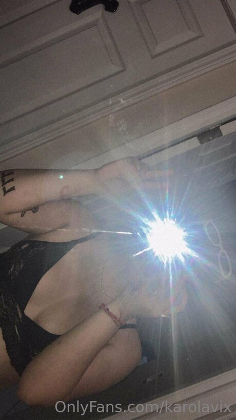 Karolavix セクシー女優 アーカイブ