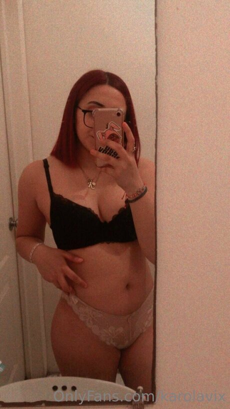 Karolavix ホットなモデル 写真