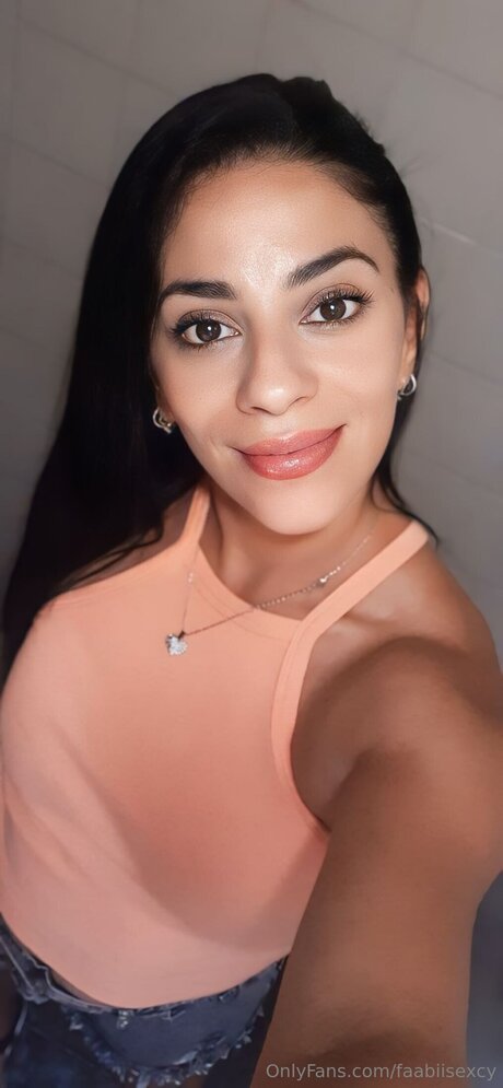 若い熟女OnlyFans ホット裸 写真