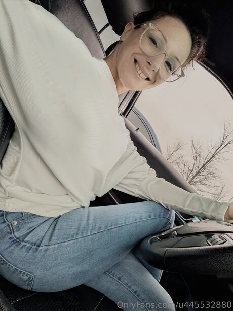 U445532880 セックスモデル 写真