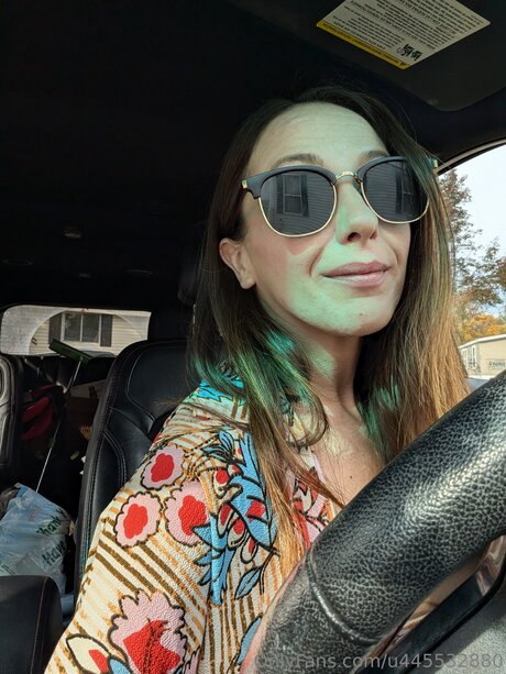 U445532880 モデル ギャラリー