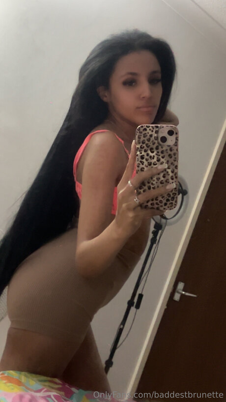 Baddestbrunette 最高のモデル 画像