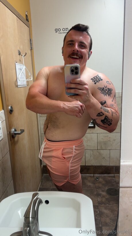 マッサージ動画 OnlyFans 無料 写真