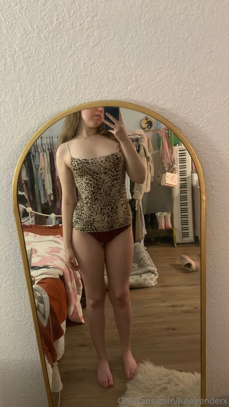 巨乳とお尻のOnlyFans ポルノ 画像