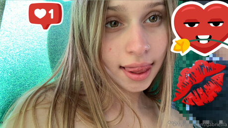 Gabriellla ヌードスター 画像