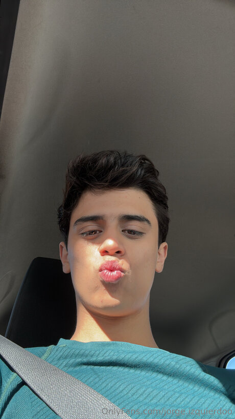 Jorge Izquierdoo 高品質モデル 写真