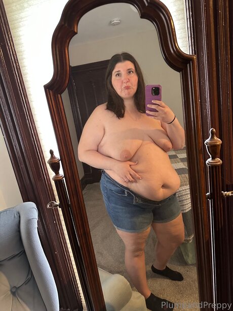 小柄なBBC OnlyFans 無料セクシー 写真