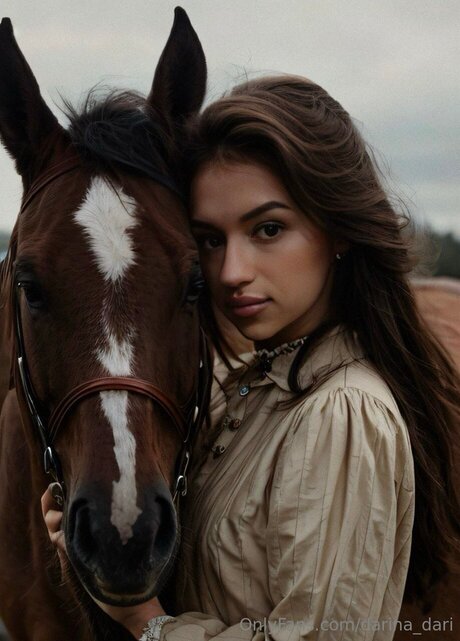 Darina Dari 最高の女優 ギャラリー