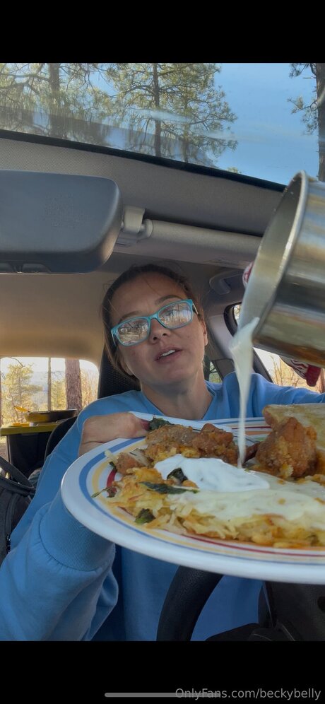 Beckybelly ポルノスター 写真