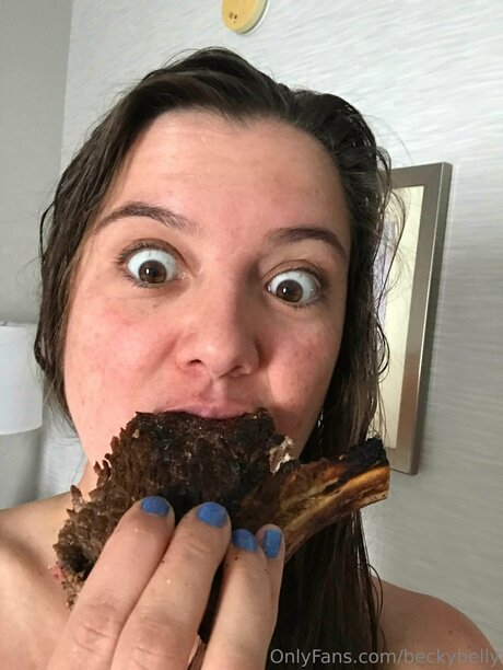 Beckybelly スター 裸 写真