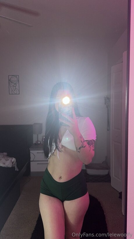 水中オンリーファン 美しい裸 写真