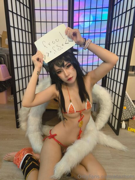 Etazhom 完璧なモデル ギャラリー