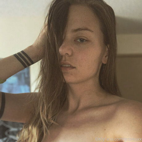 ルビーオンリーファン ホットセクシー 写真