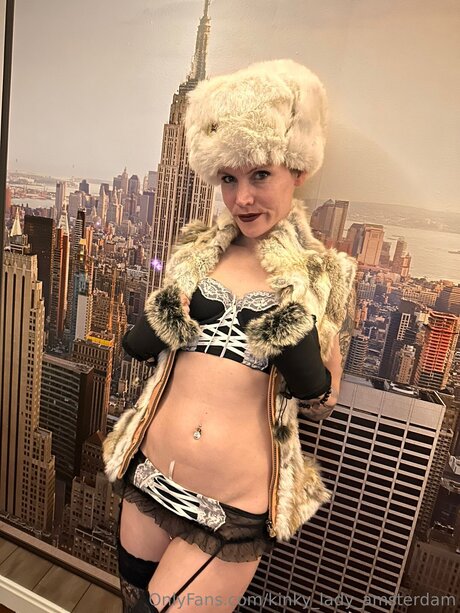 Kinky Lady Amsterdam xxxポルノスター ギャラリー