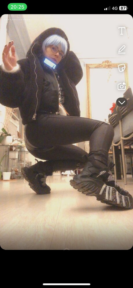 Thebrightside HDスター 写真