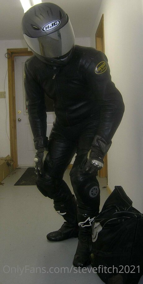 Stevefitch2021 完璧なスター 写真