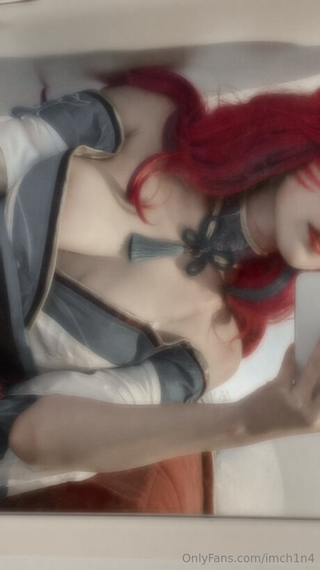 Imch1n4 ポルノスター ヌード 画像