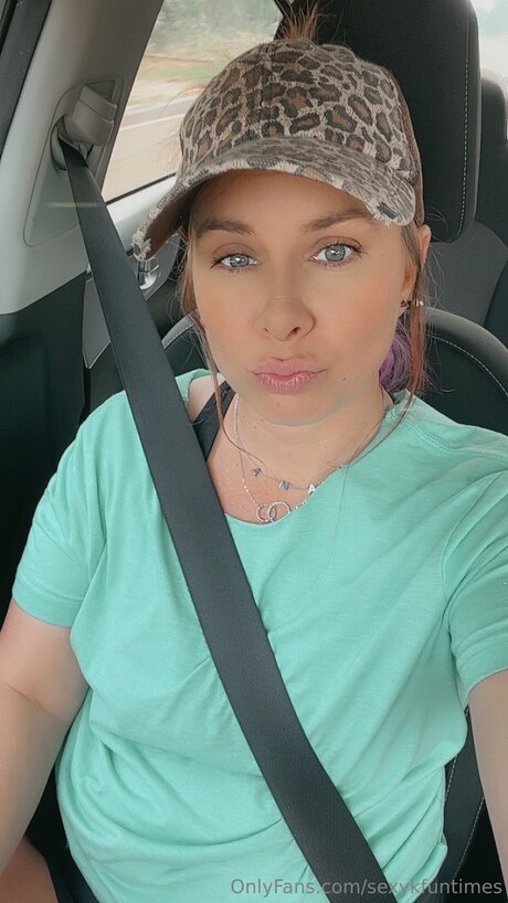 Sexykfuntimes 完璧なモデル 写真