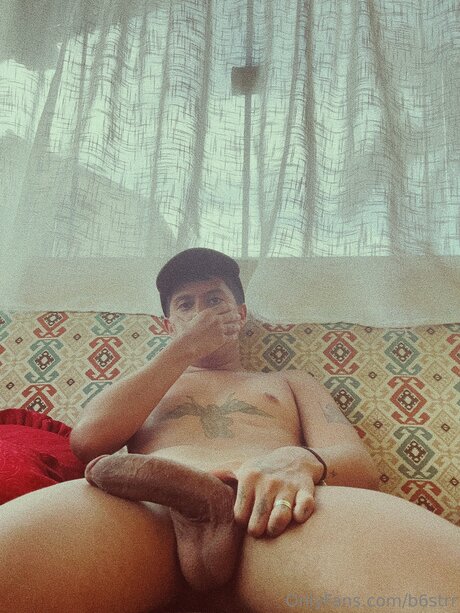 金髪ストリップOnlyFans ヌード 画像