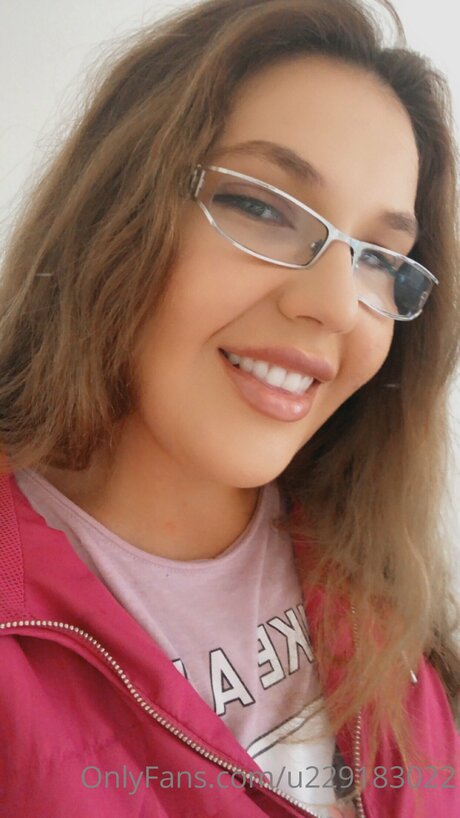 U229183022 独占女優 画像