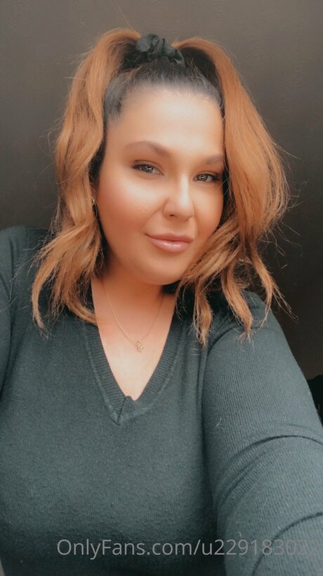 U229183022 アートモデル 画像