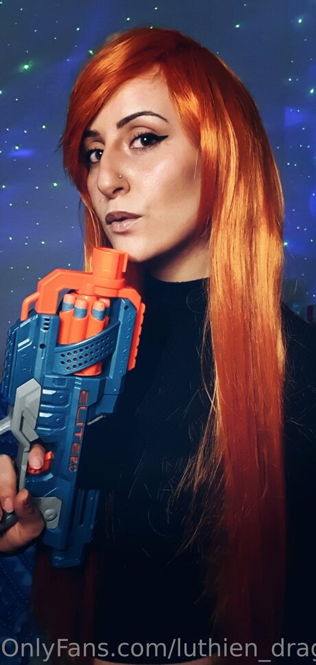 Luthien Dragonstaff スター xxx 写真