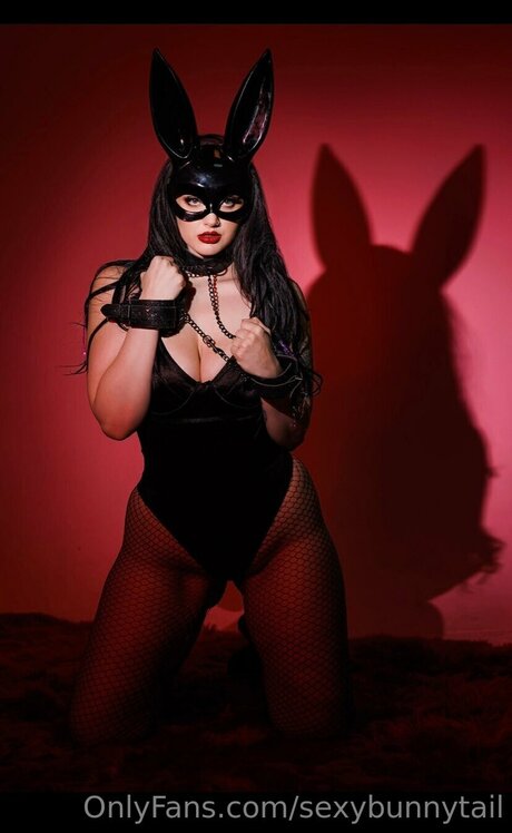Sexybunnytail ポルノスター 美しい 写真