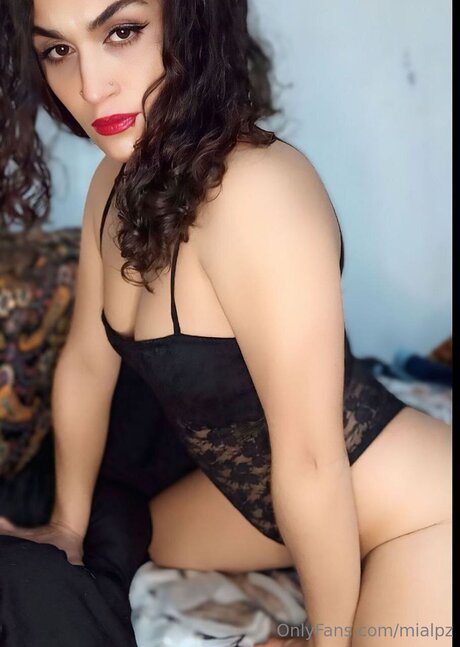 Mialpz xxxポルノスター ギャラリー