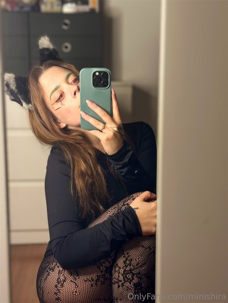 Minishira 完璧な女優 画像