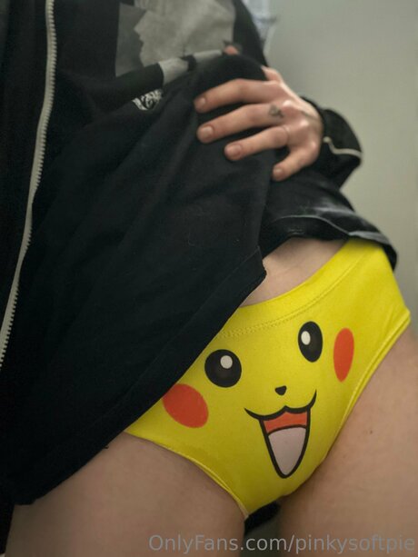 トゥワークオンリーファン アート裸 アーカイブ