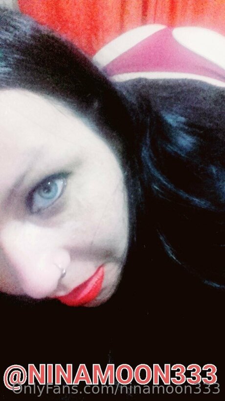 Ninamoon333 独占女優 画像