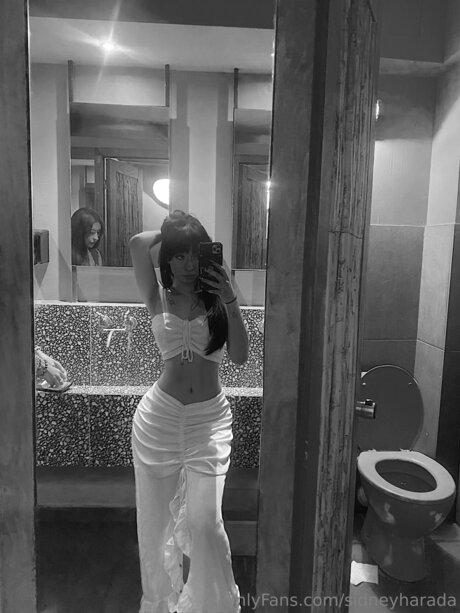 Sidneyharada スターセックス 画像