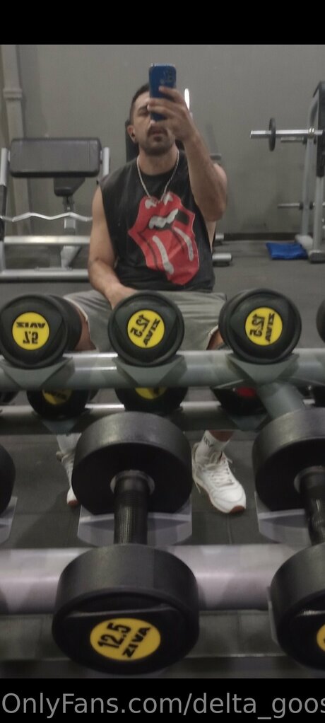 Delta Goose ポルノスター 独占 写真