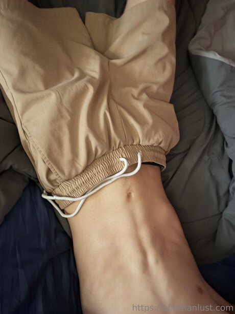 Ethanlustx エロティックなスター 画像