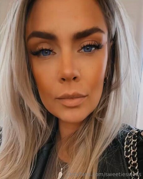 Sweetiesweds ポルノスター 画像