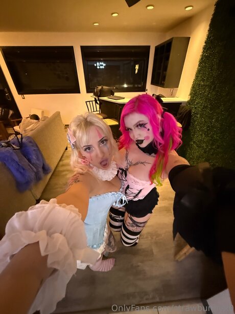 Strawbunnyx0 HDスター 画像