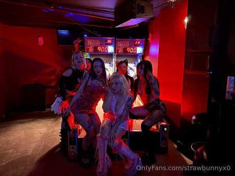 ゲイのラフなOnlyFans 美しい裸 ギャラリー