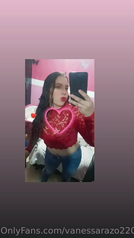 Vanessarazo2201 セックスポルノスター 画像