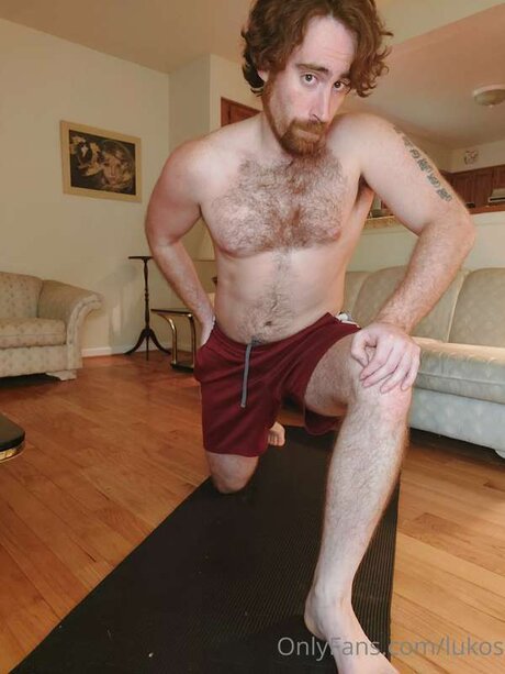 エモオンリーファン 美しい裸 写真