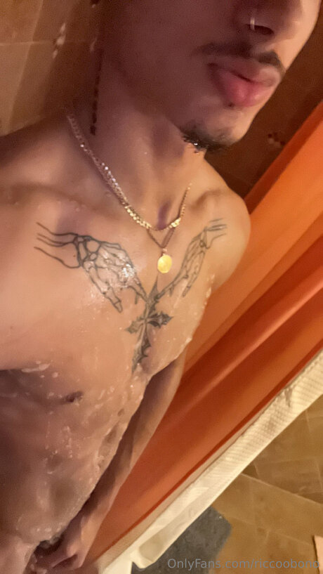 足の裏3P OnlyFans ベスト 写真