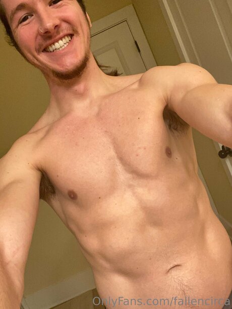 Fallencirca ポルノスター セックス ギャラリー