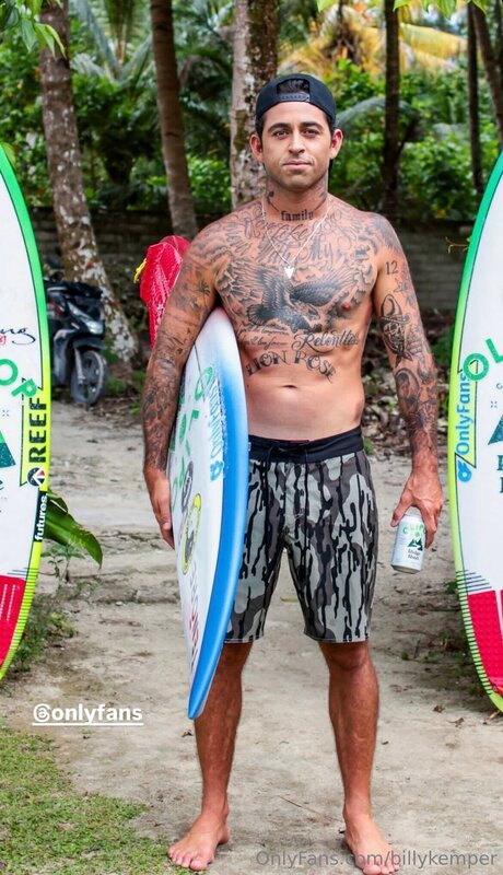 Billykemper ポルノモデル 画像