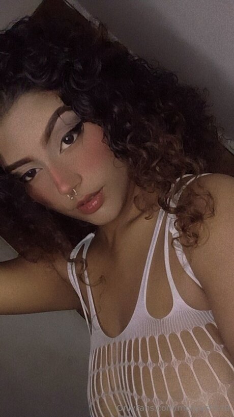 Mollyash170 モデル 写真