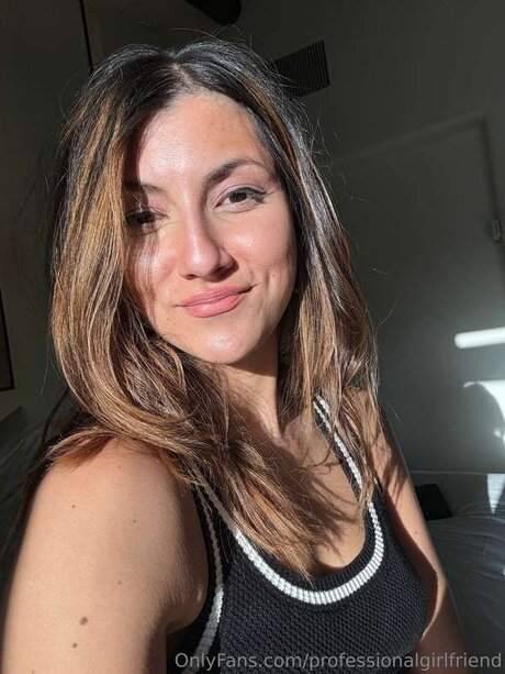 Professionalgirlfriend ポルノモデル 写真