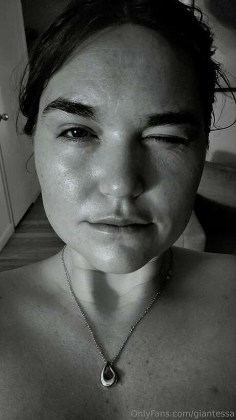 Giantessa 最高のスター ギャラリー