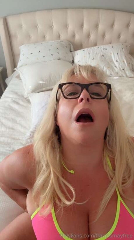 Francismayfree 高品質モデル 画像