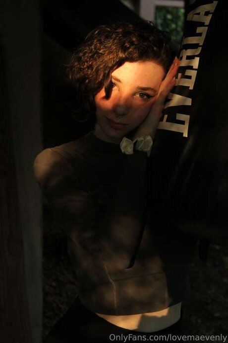 Lovemaevenly ポルノスター ギャラリー