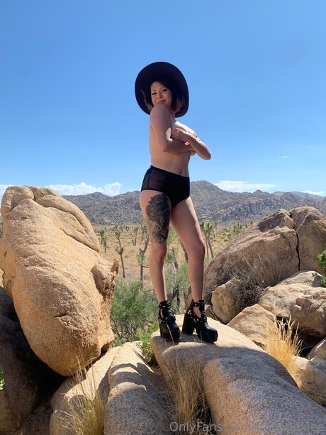 Thejadexlee 裸モデル 写真