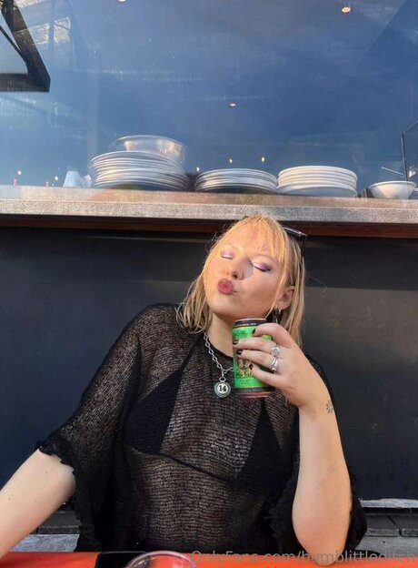 Bumblittleditch スター ヌード ギャラリー